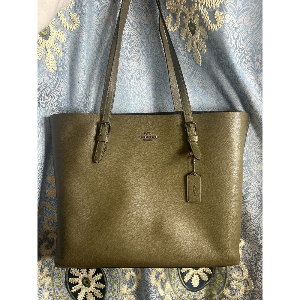 Authentic COACH Mollie 25 Tote Bag 22 In olive green - Picture 1 of 13
